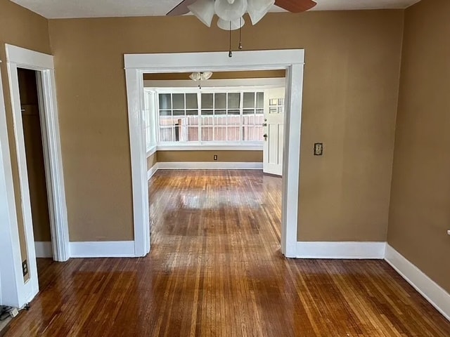 Building Photo - 743 Daisy Ave