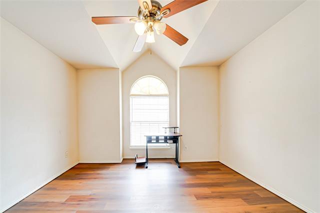 Building Photo - 3946 Brandon Park Dr