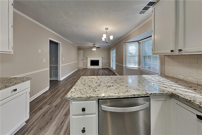 Building Photo - 4820 Hill Creek Ct