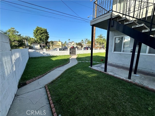 Building Photo - 8150 Gardendale St