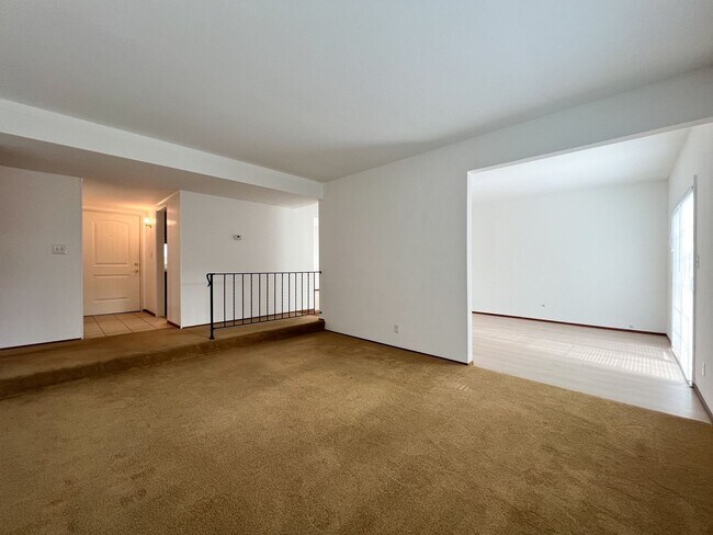 Building Photo - Charming Three Bedroom North Napa Home