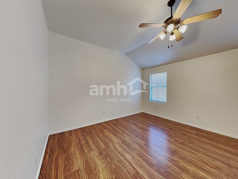 Building Photo - 6928 Denver City Dr
