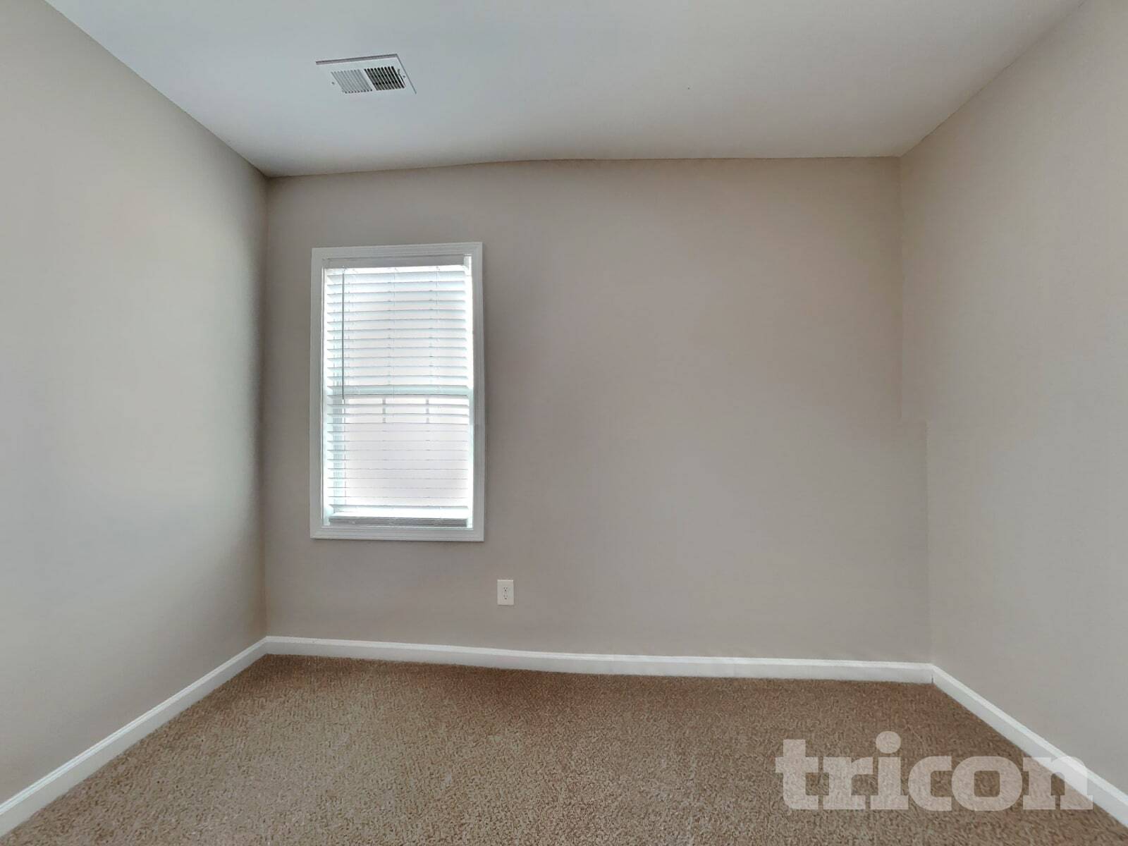 Building Photo - 81 W Lumber Ct