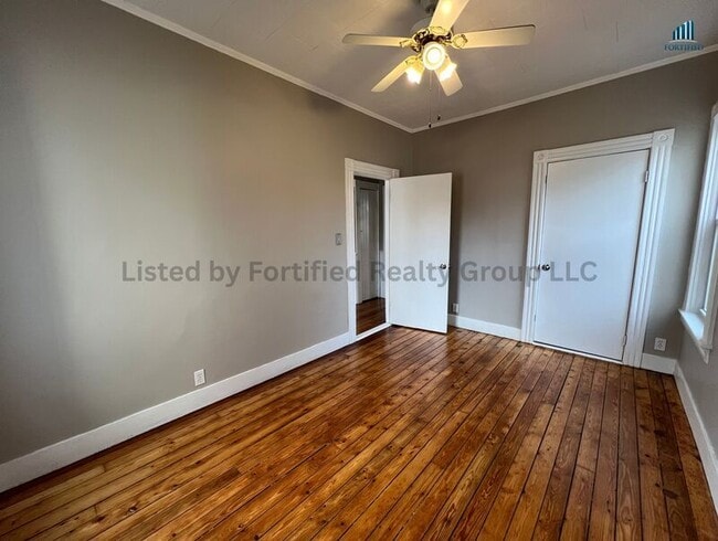 Building Photo - 19 Malvey St