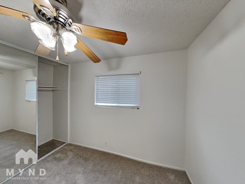 Building Photo - 2113 Merritt Pl