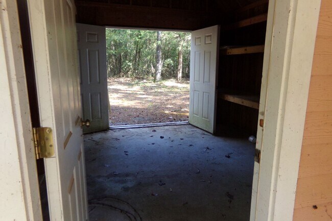 Building Photo - 231 Holliman Rd