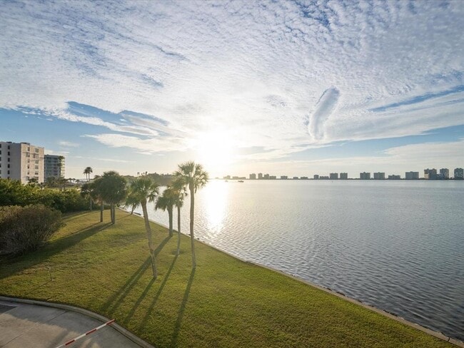 Building Photo - 50 Coe Rd