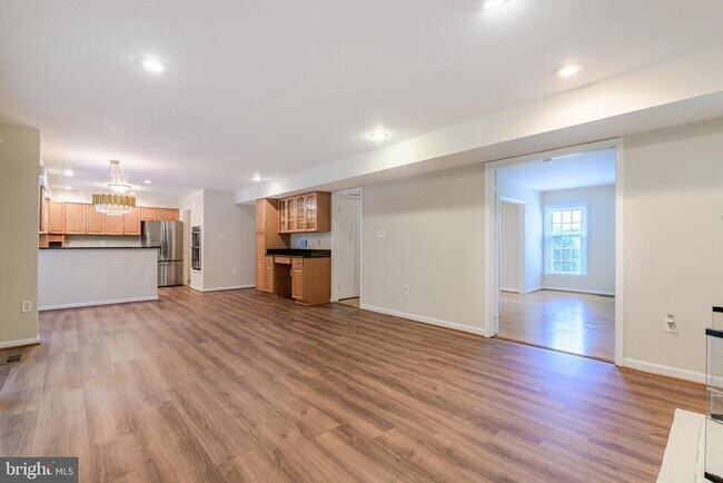 Building Photo - 3180 Rivanna Ct