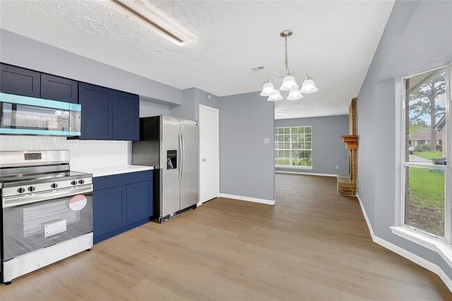 Building Photo - 4534 Towergate Dr