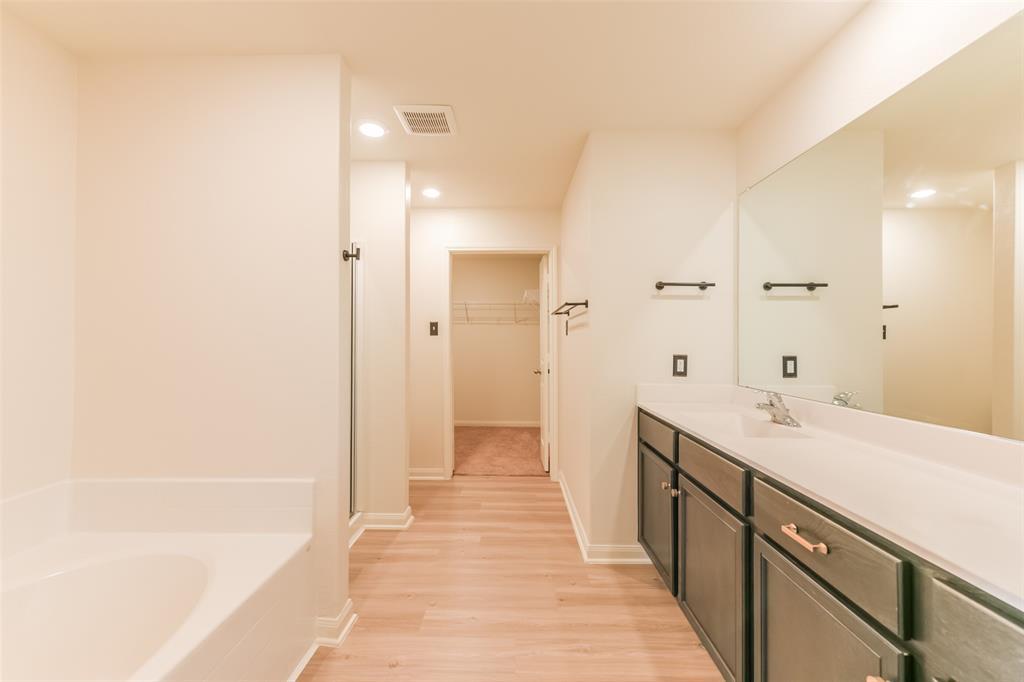 Building Photo - 15238 Snowdrop Field Dr