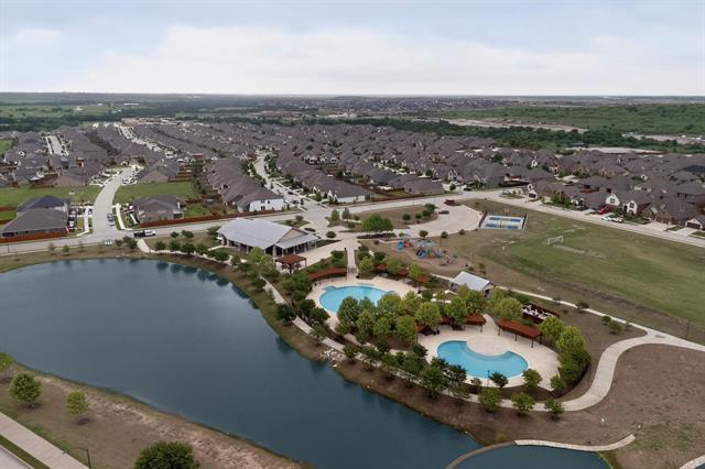 Building Photo - 15049 Chipwood Dr