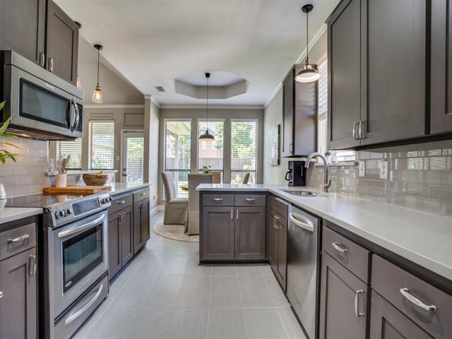 Building Photo - 6215 Crested Butte Dr