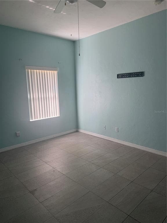 Building Photo - 58 Farmsworth Dr