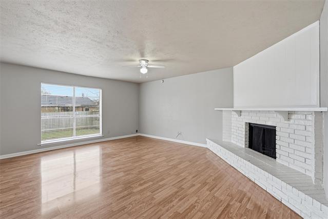 Building Photo - 738 Meadow Mead Dr