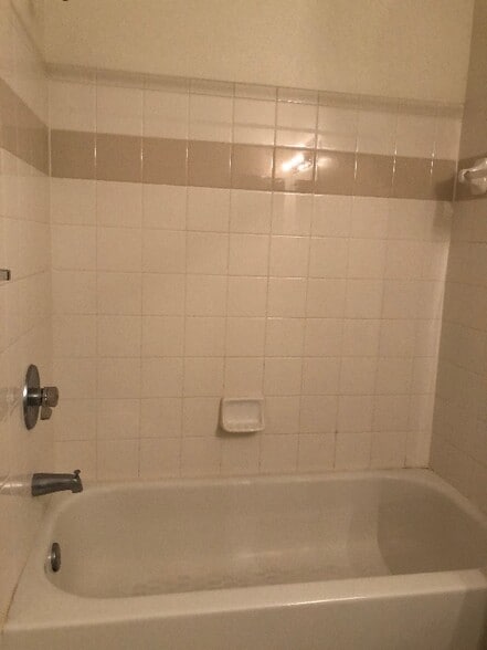 Building Photo - 36027 Deer Creek Dr