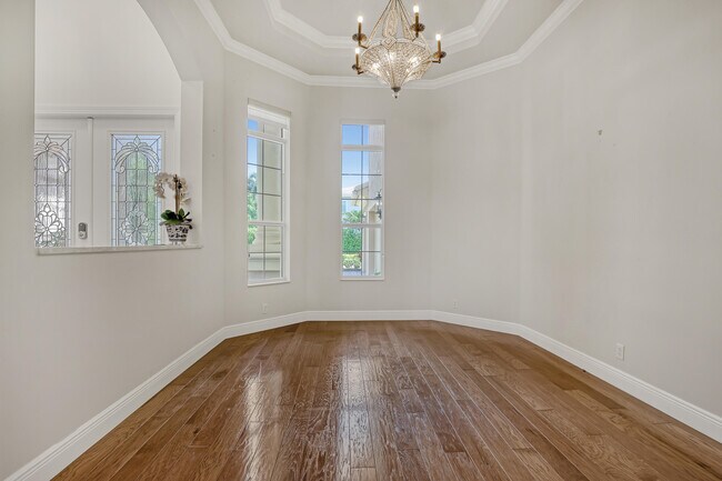 Building Photo - 6464 Bellamalfi St