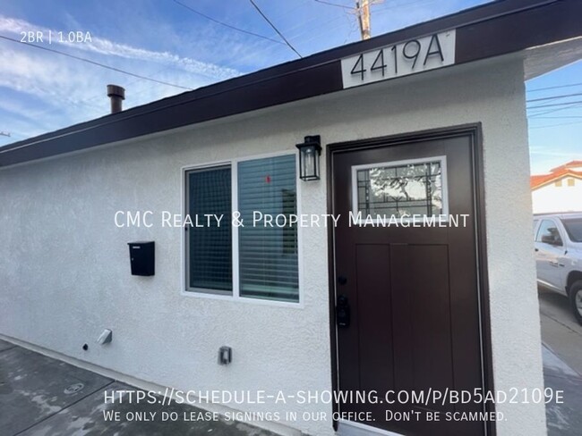 Building Photo - 4419 N Bellflower Blvd