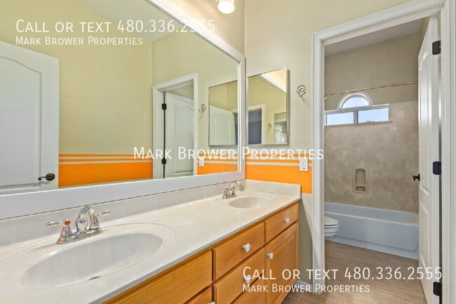 Building Photo - 4507 E Barbarita Ct