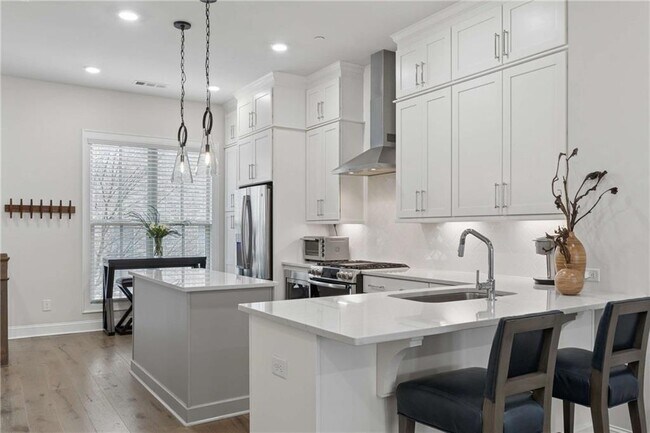 Building Photo - 4217 Deming Cir