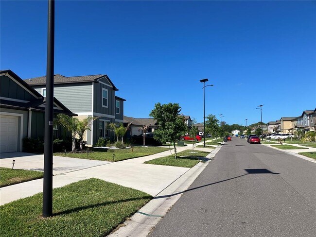 Building Photo - 13259 Palmerston Rd