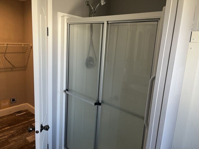 Building Photo - 3119 Wiley Ave