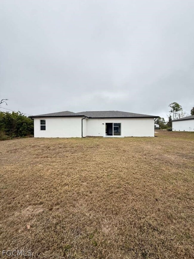 Building Photo - 13363 Drysdale Ave