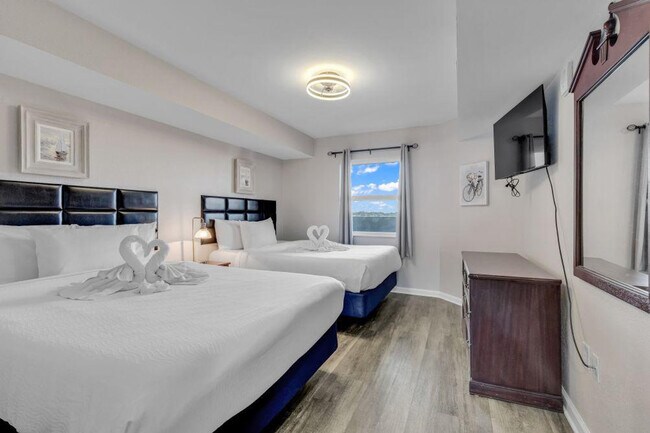 Building Photo - 1700 N Ocean Blvd