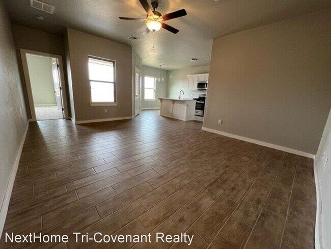 Building Photo - 3 br, 2 bath House - 1325 SW Heatherbrook Way