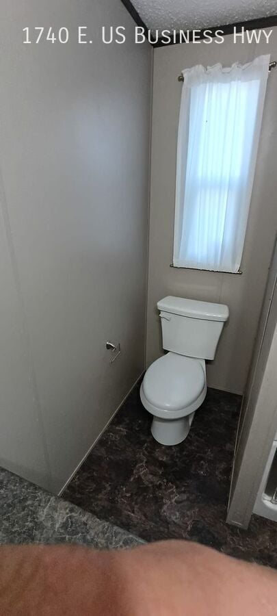 Building Photo - 1740 E U.S. Business 83