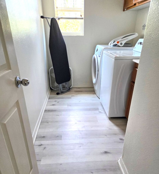 Building Photo - 13166 Monrovia St