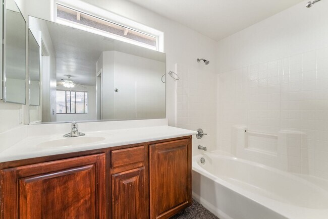 Building Photo - Spacious Two-Story with Modern Comforts!
