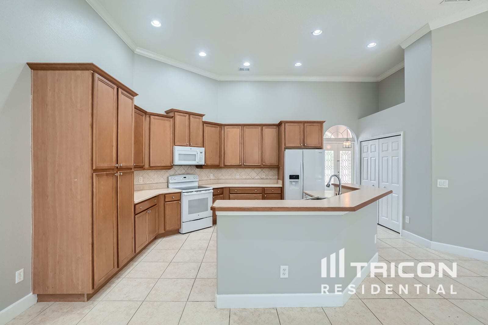 Building Photo - 639 Gulf Land Dr