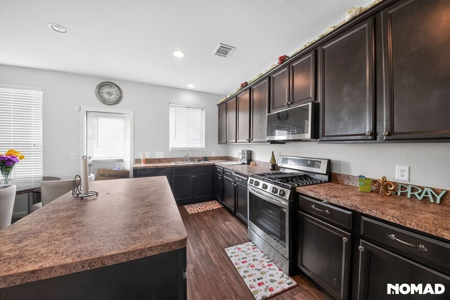 Building Photo - 13311 Myrtle Park Ln
