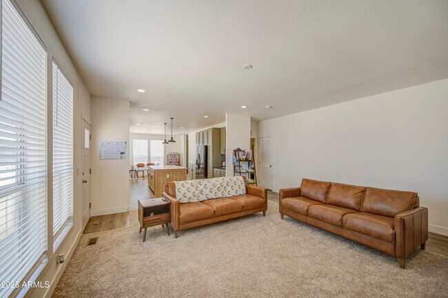 Building Photo - 4057 SOLAR St