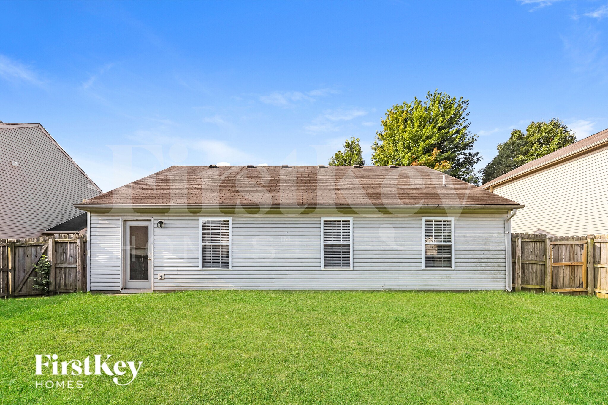 Building Photo - 9762 Trail Dr