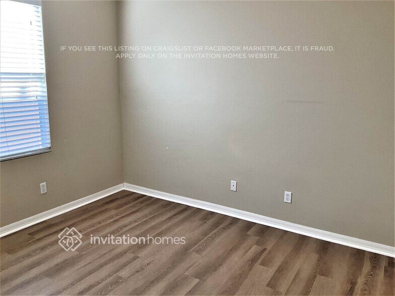 Building Photo - 632 Cressa Cir