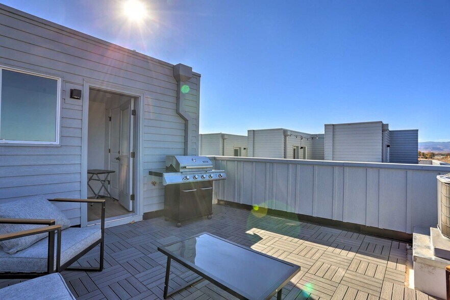 Building Photo - 3101 W 47th Ave