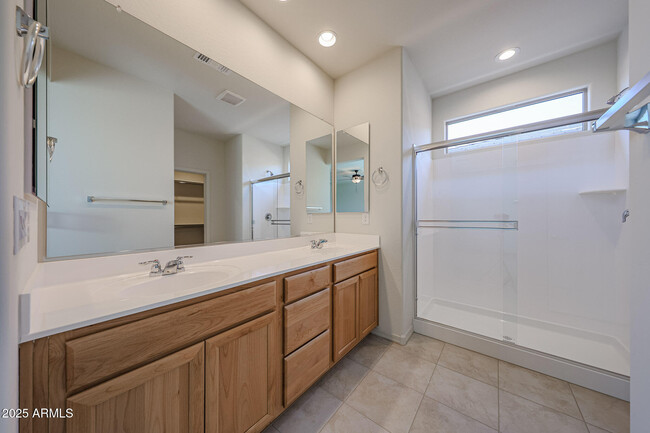 Building Photo - 25345 N 172nd Dr