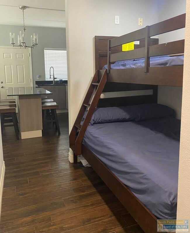 Building Photo - 125 E Morningside Dr