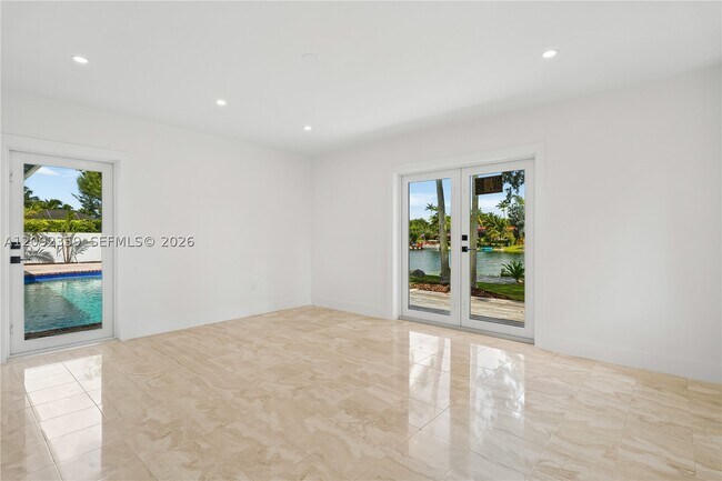 Building Photo - 9365 SW 142nd St
