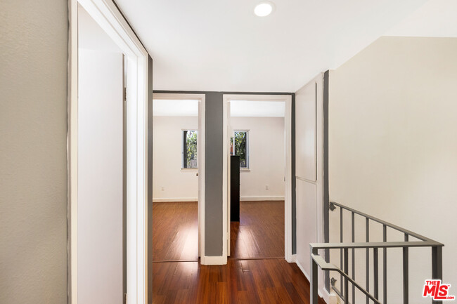 Building Photo - 2230 N Indian Canyon Dr