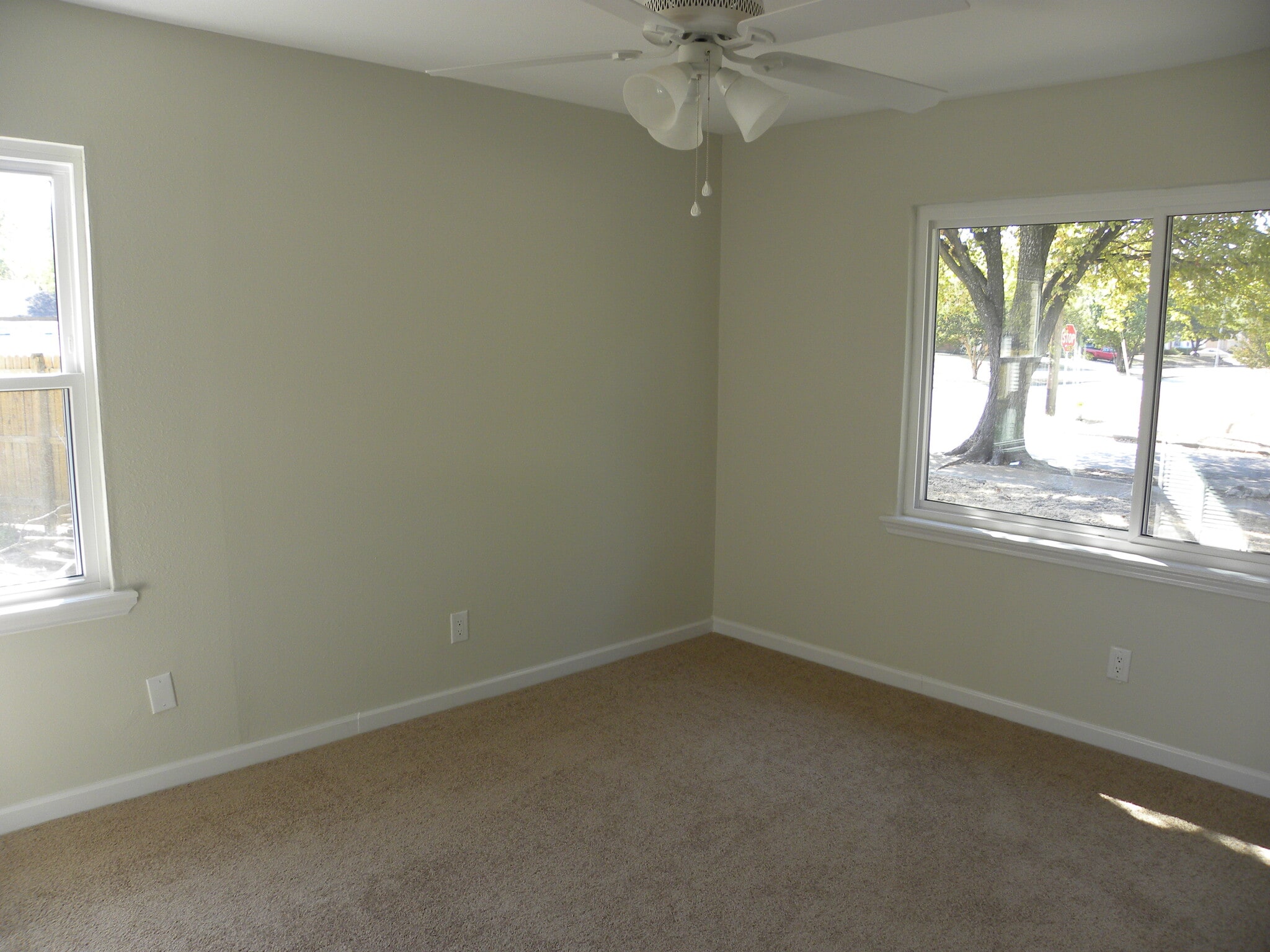 Building Photo - 10308 Libby Ln