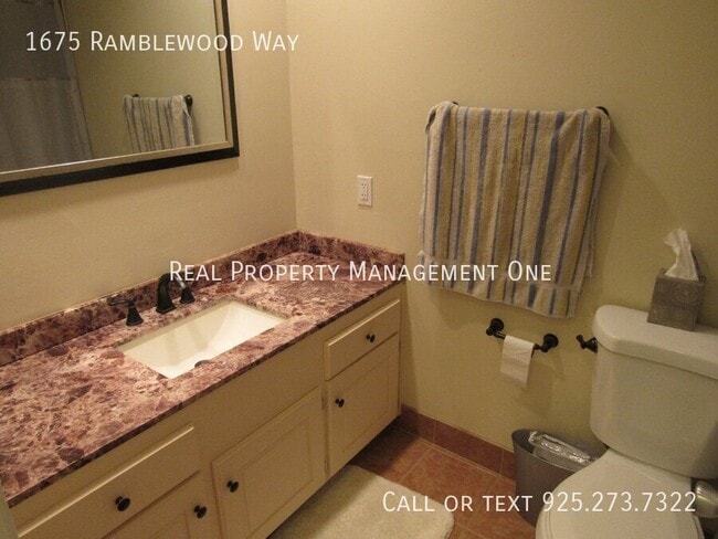 Building Photo - 1675 Ramblewood Way