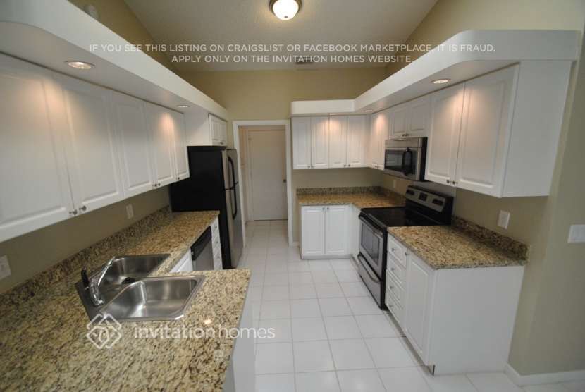 Building Photo - 8548 Eagle Run Dr
