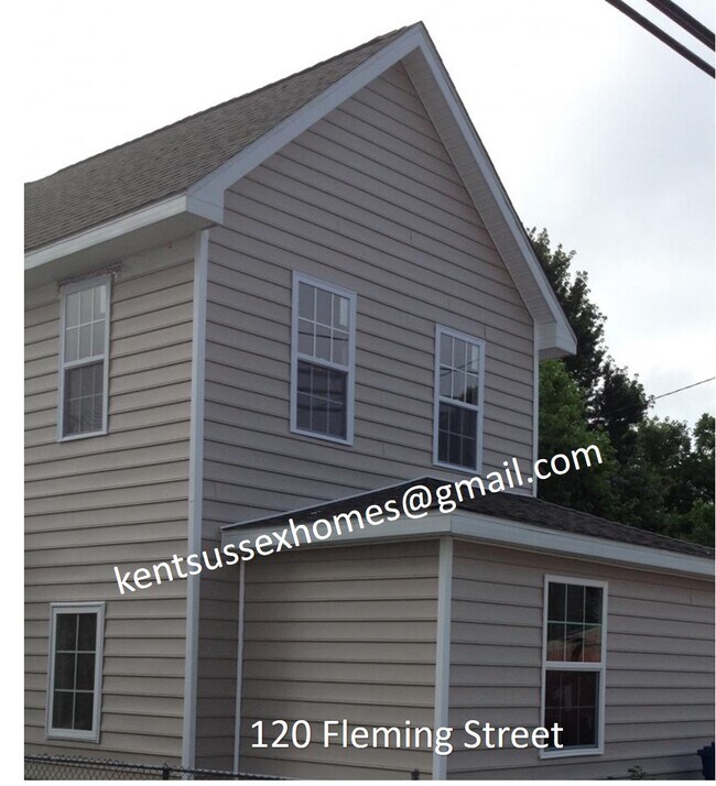 Building Photo - 120 Fleming Street