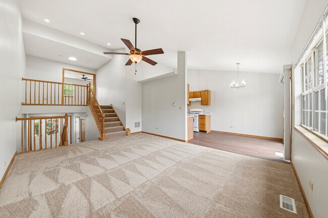 Building Photo - 615 Buckskin Ln