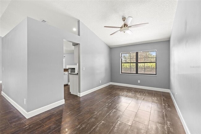 Building Photo - 9508 Pine Terrace Ct