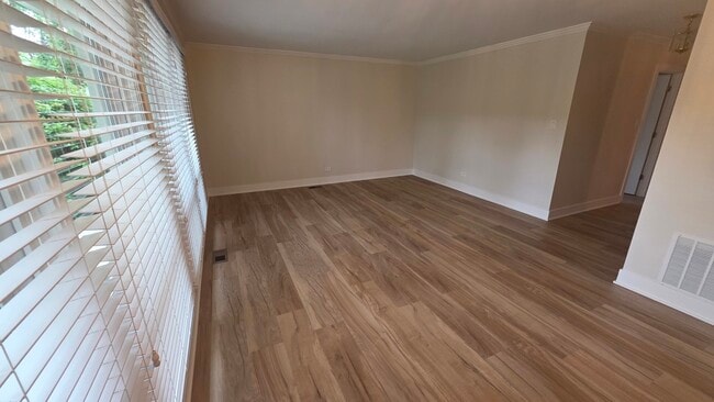 Building Photo - 720 Alcoa Ln