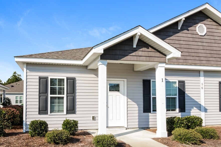 Building Photo - 56 Highland Forest Cir