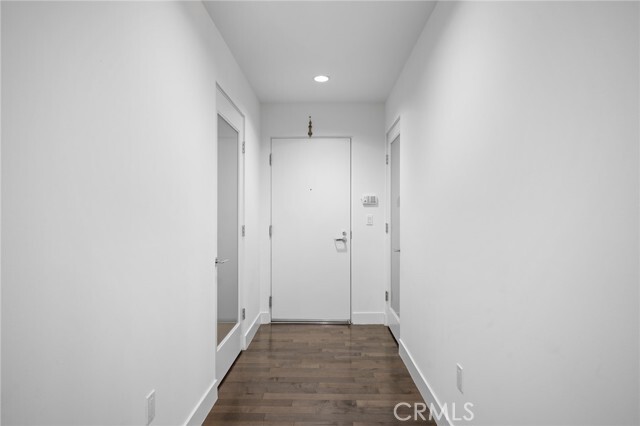 Building Photo - 11023 Fruitland Dr